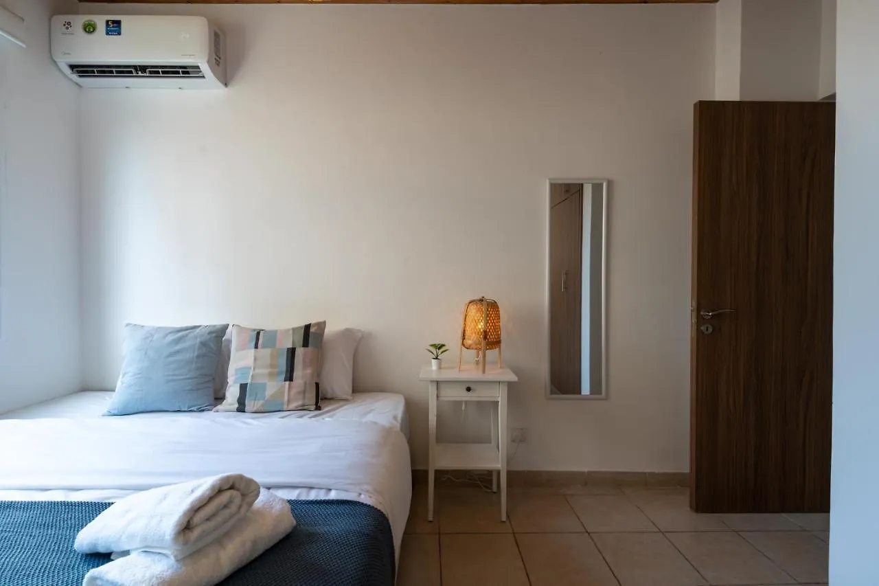 Laurel 2-Bedroom Apartment In Larnaca