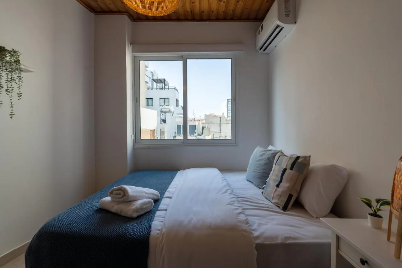 Laurel 2-Bedroom Apartment In Larnaca