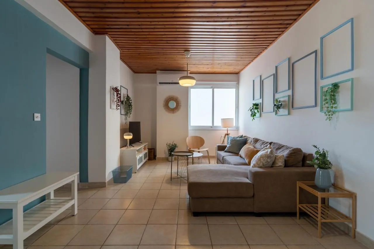 Laurel 2-Bedroom Apartment In Larnaca