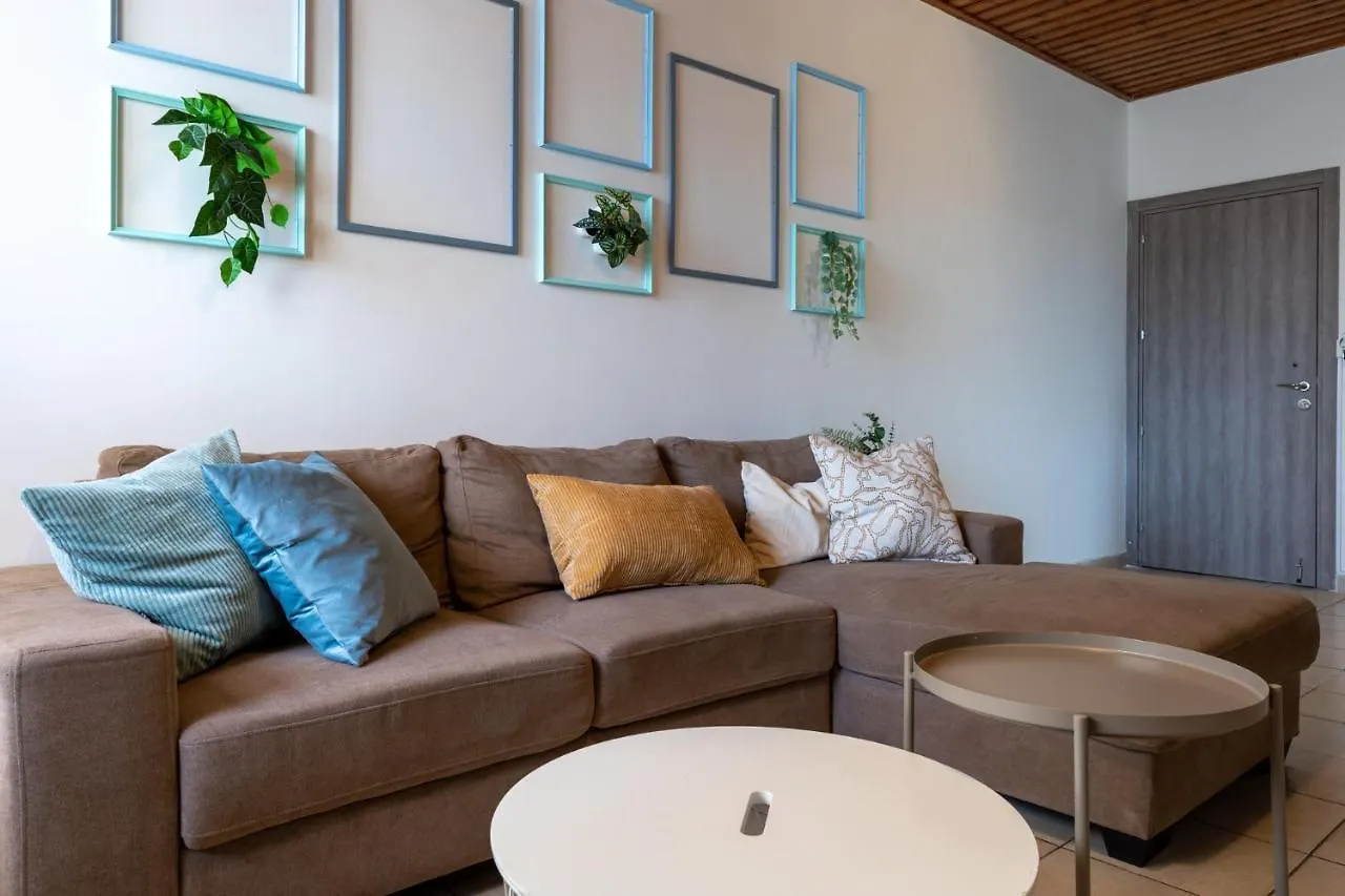 Laurel 2-Bedroom Apartment In Larnaca