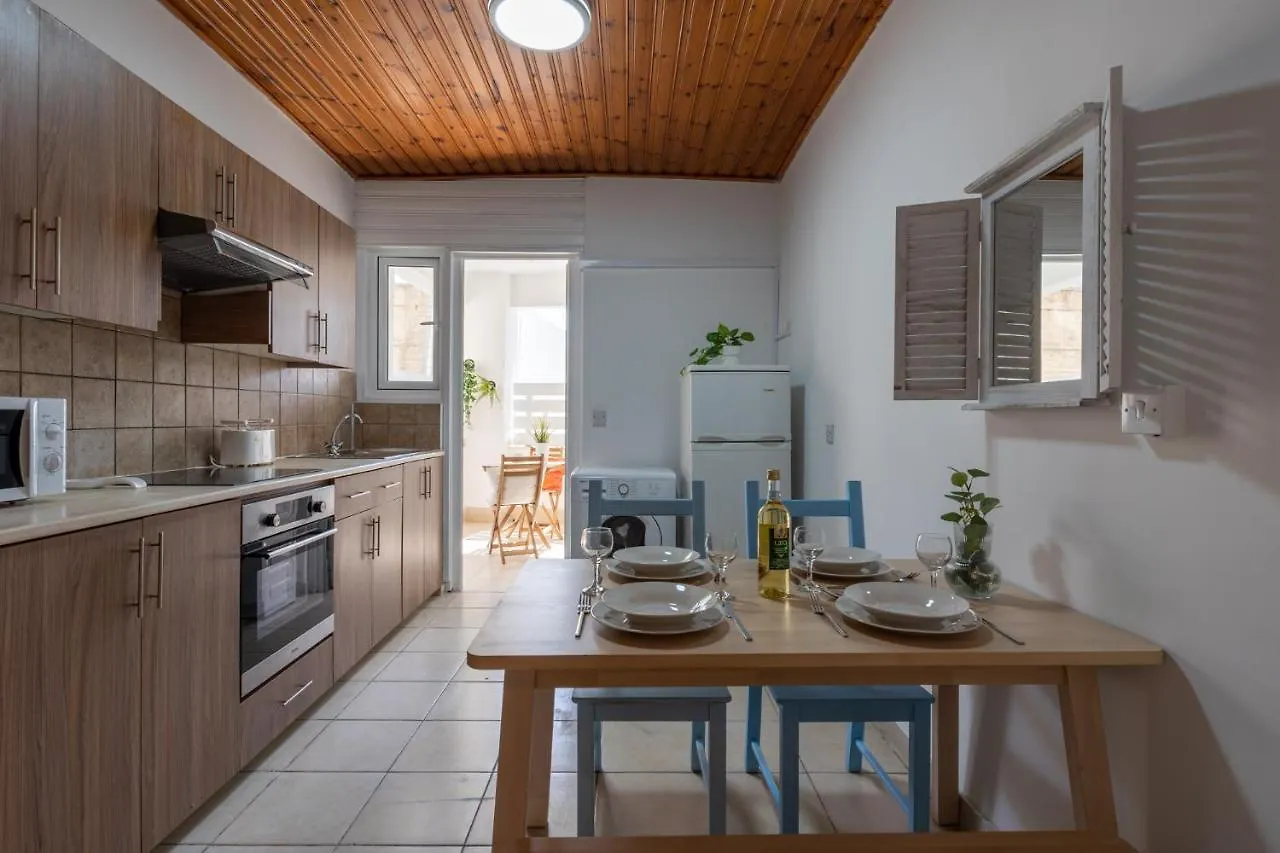 Laurel 2-Bedroom Apartment In Larnaca